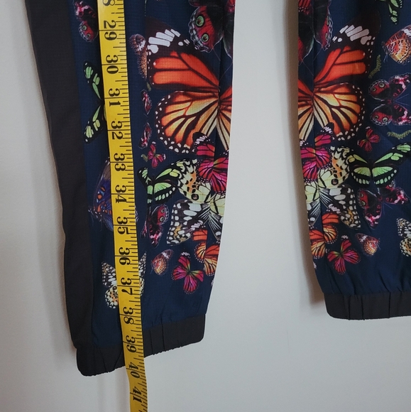 Terez Navy butterfly print soft pants Size Medium - Picture 3 of 14